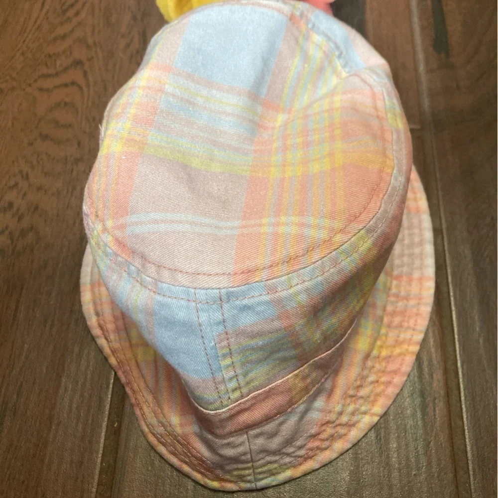American Eagle Plaid Colorful Bucket Hat